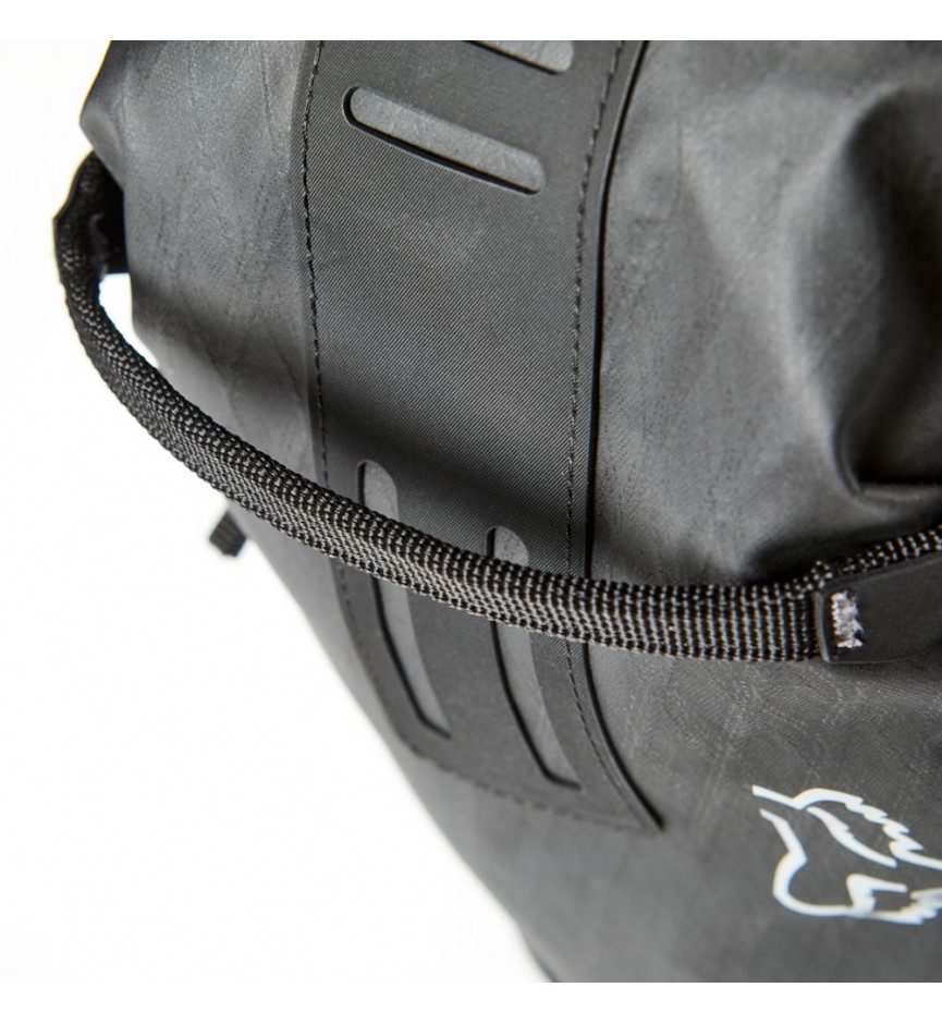 UTILITY HYDRATION PACK- SMALL