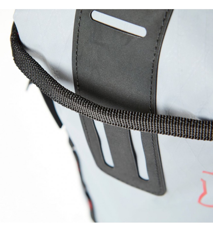 UTILITY HYDRATION PACK- SMALL