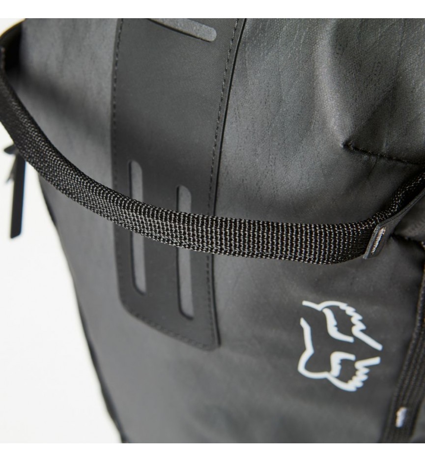 UTILITY HYDRATION PACK- MEDIUM