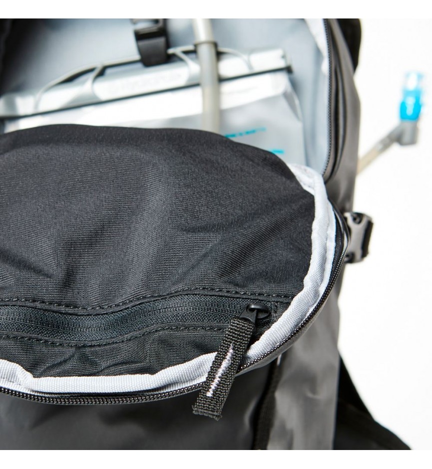 UTILITY HYDRATION PACK- MEDIUM