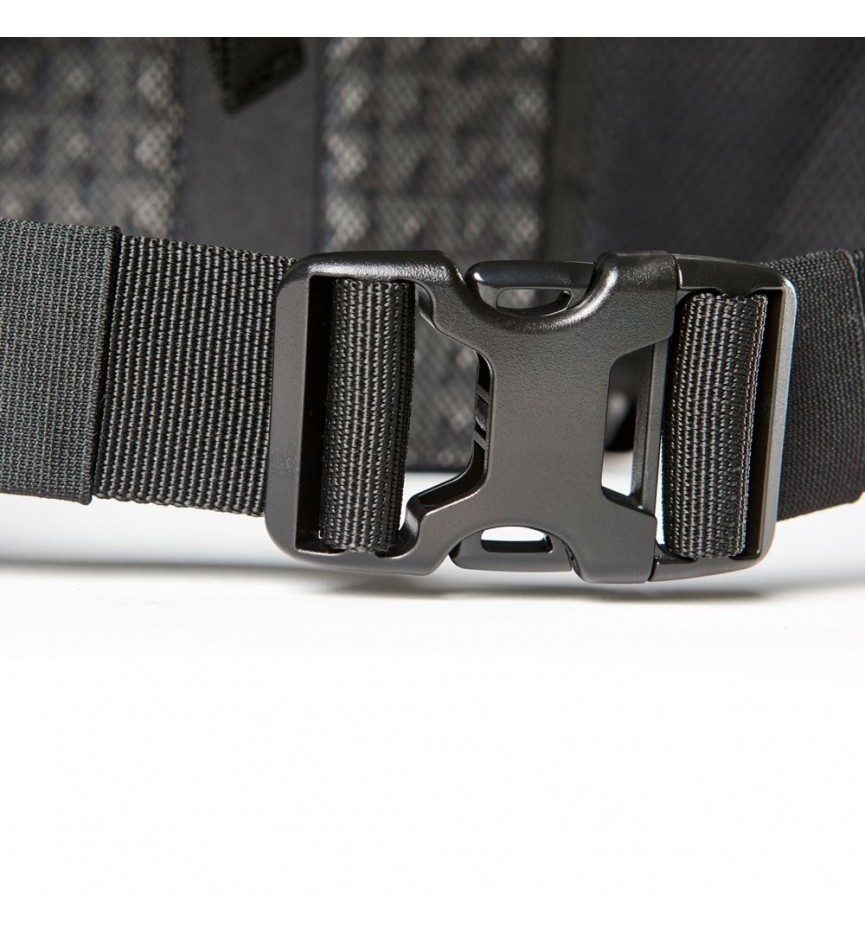 UTILITY HYDRATION PACK- MEDIUM