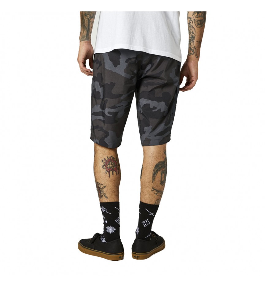 ESSEX TECH PRINT SHORTS