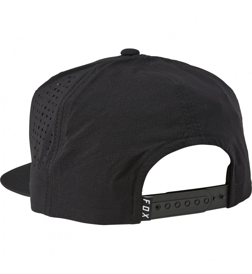 BADGE SNAPBACK HAT