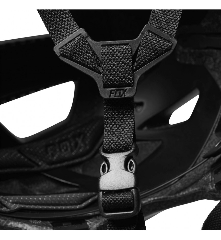 YTH MAINFRAME HELMET, CE