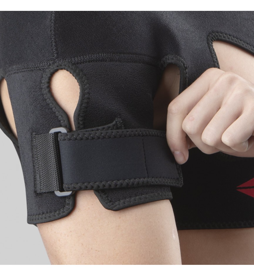 EVS Shoulder Brace
