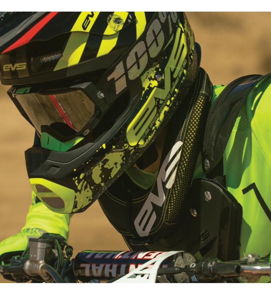 EVS R2 Race Collar