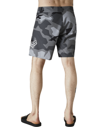 OVERHEAD CAMO STRETCH 18"