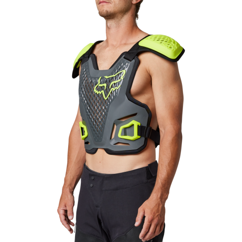 R3 CHEST GUARD