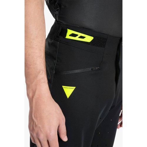 VR SHORT PANTS TRAIL MTB