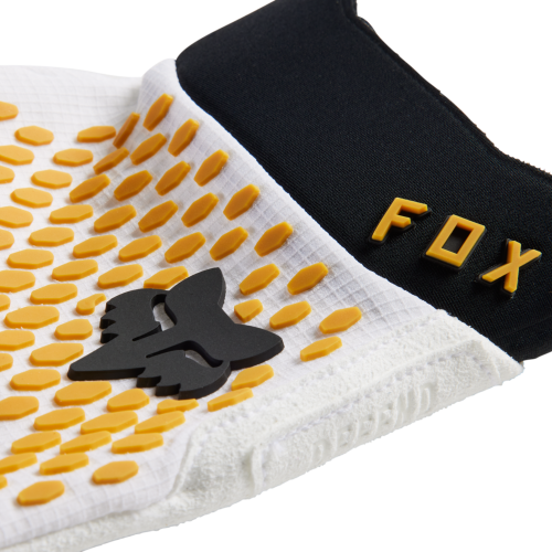 DEFEND RACE GLOVE