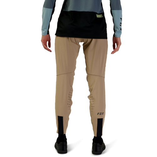 W DEFEND PANT