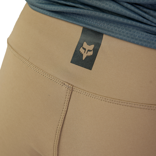 W DEFEND SHORT