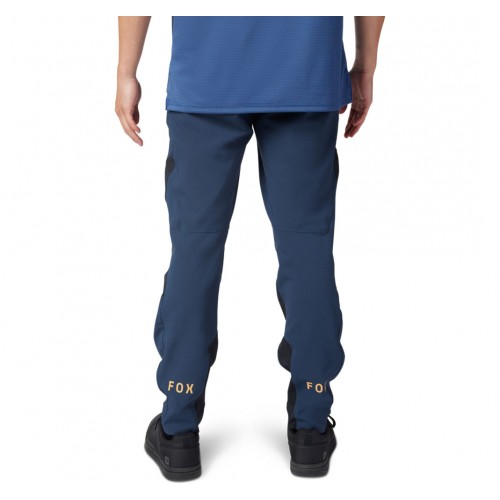 DEFEND PANT TAUNT