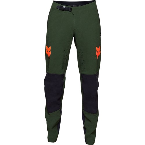 DEFEND PANT TAUNT