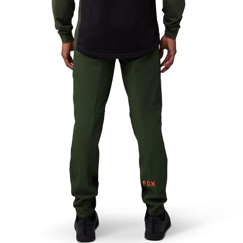 DEFEND PANT TAUNT