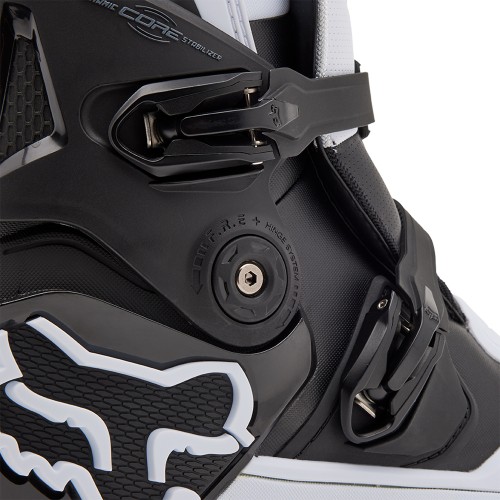 INSTINCT BOOT