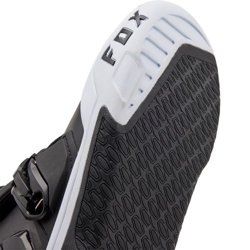 INSTINCT BOOT
