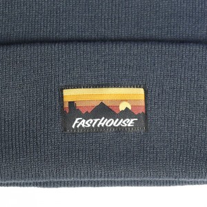 Silhouette Beanie 2