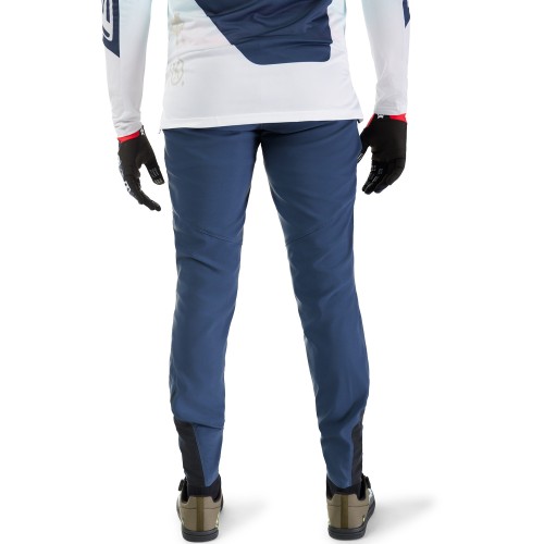 FLEXAIR PANT ELEVATED