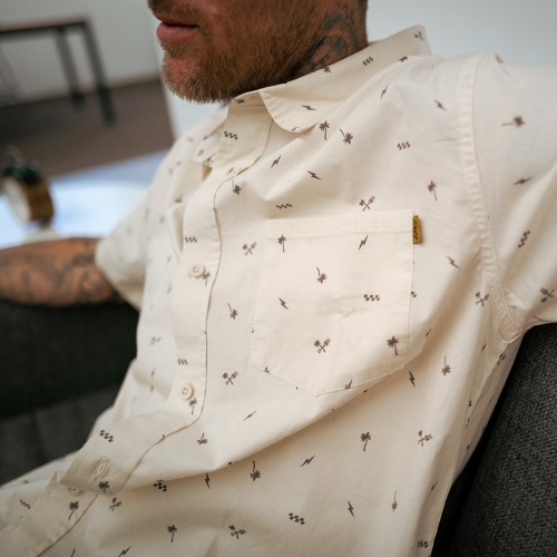 Retrospect SS Button Up