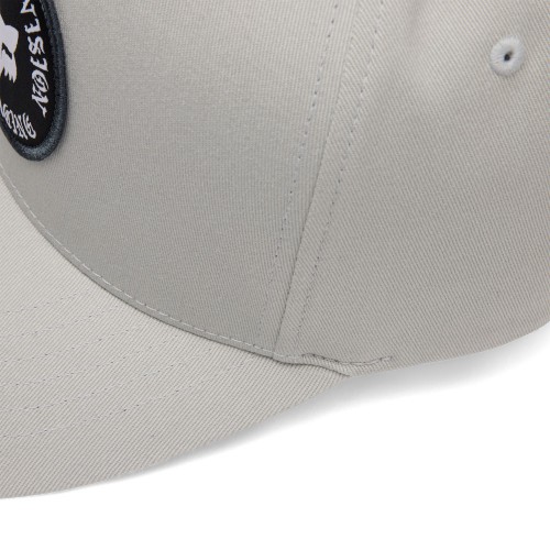 BADGE FLEXFIT HAT