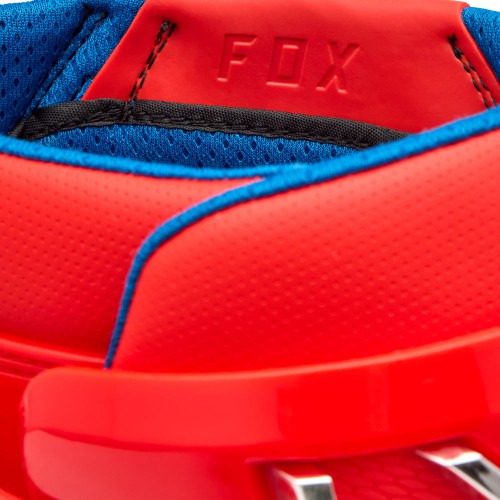 INSTINCT BOOT